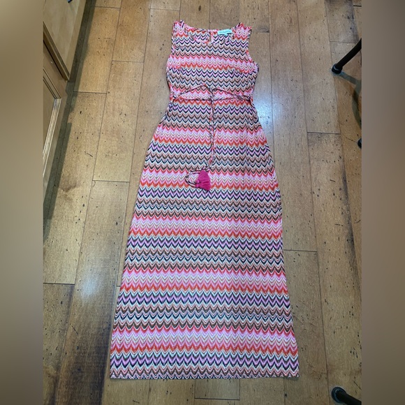 En Saison Open Knit Maxi Sleeveless Dress, Medium, Vibrant Chevron Pink Pattern - Picture 1 of 7